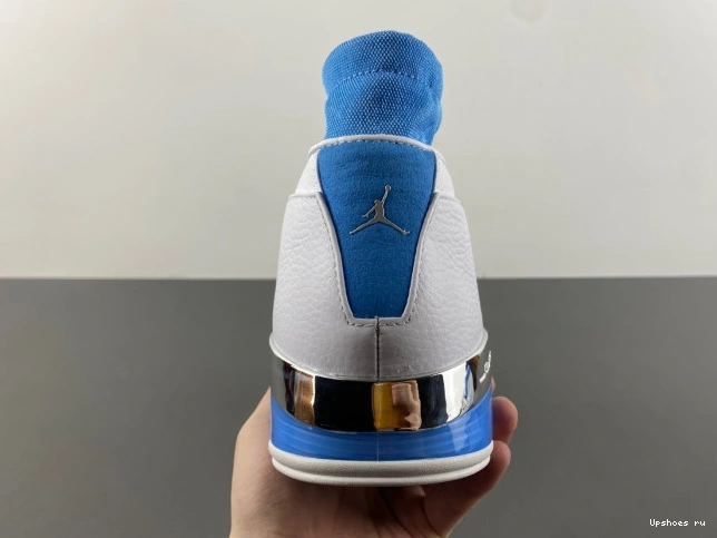 17 University Retro Jordan Low Blue (2024) SP 0801